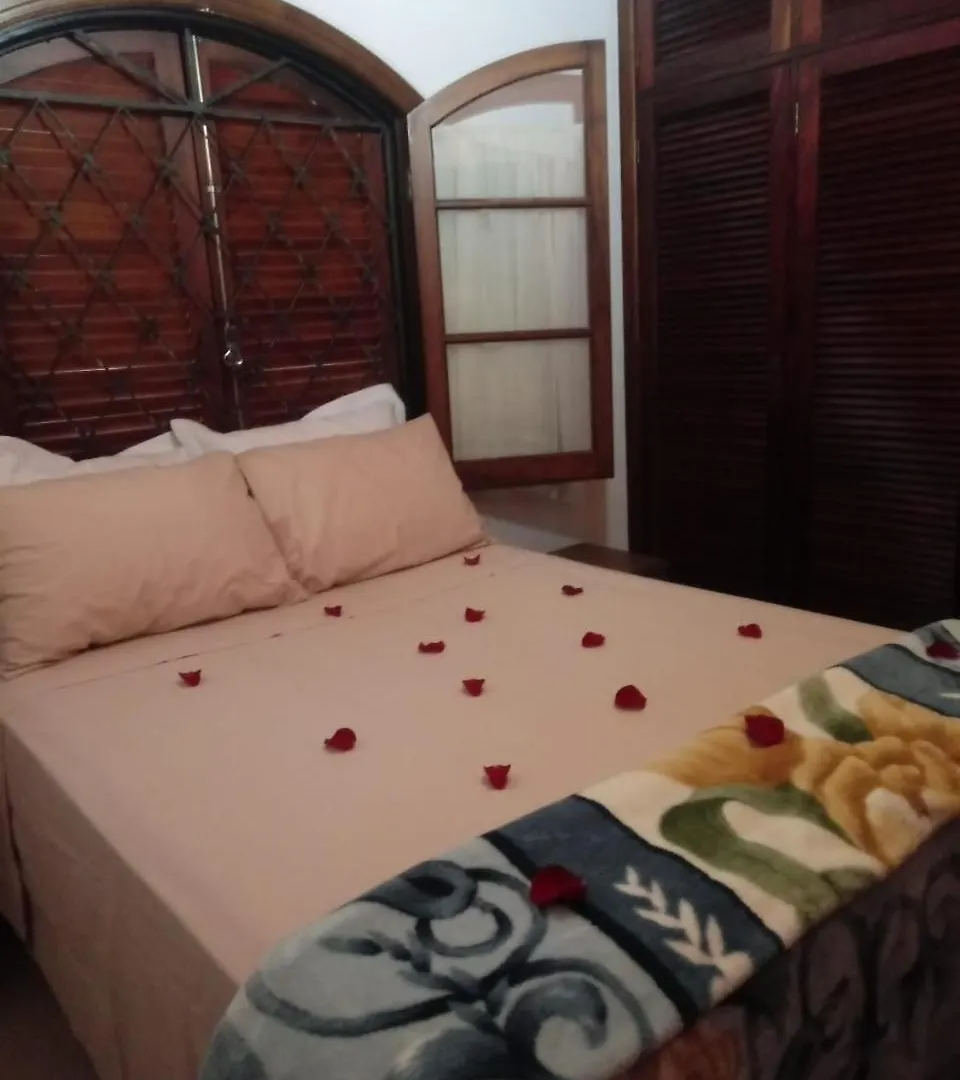 Casa Shekinah Bed & Breakfast Campos do Jordao 0*,
